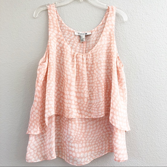 Forever 21 Tops - Forever 21 Peach Sleeveless Top. Sz Sm.